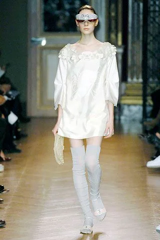 Look 10